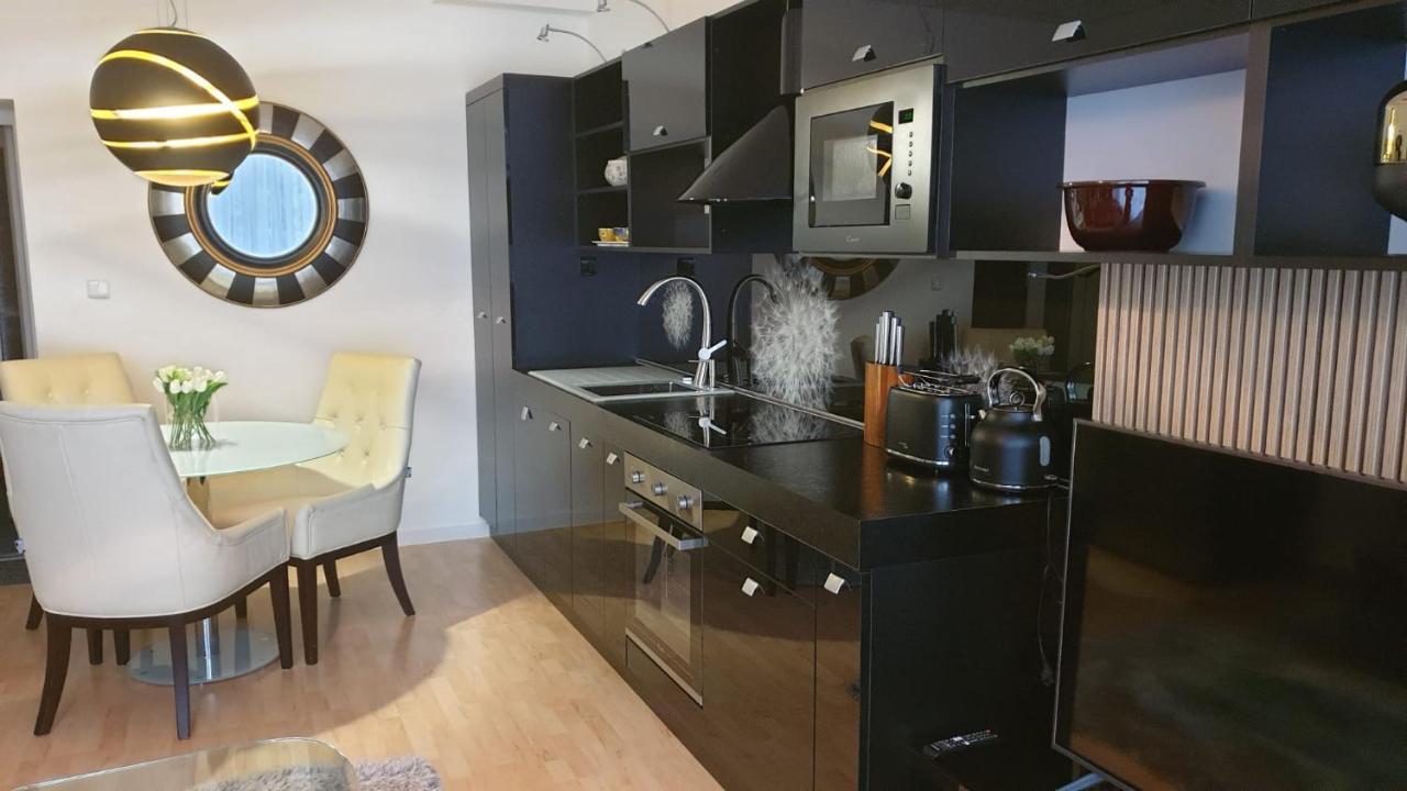 Květinový apartmán v Chomutově Exterior foto